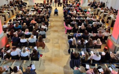 480 Gäste feiern in der Johanniskirche Hagen den Start der Diakonie Mark-Ruhr Kindertageseinrichtungen gem. GmbH